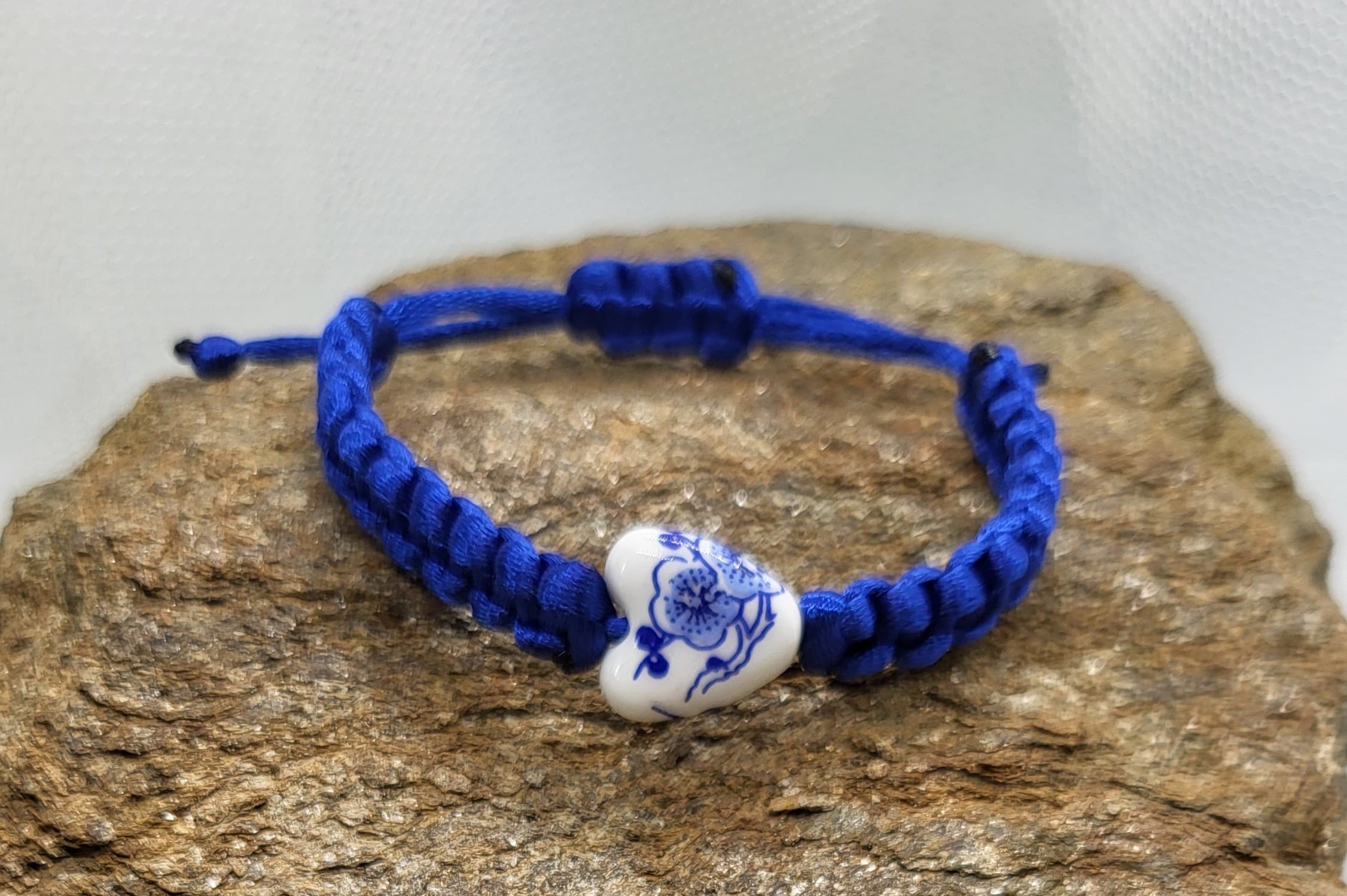 Bracelet Macramé Cœur Bleu - Pour les cœurs sereins